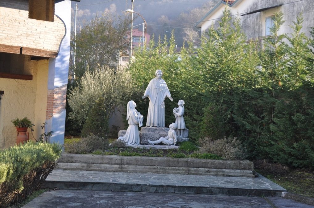 statuem (2).JPG